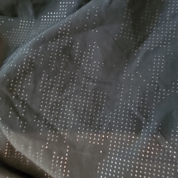 NIKE DRIFIT UNIQUE BLACK MESH skort size medium - Picture 3 of 11